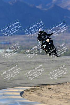 media/Jan-09-2022-SoCal Trackdays (Sun) [[2b1fec8404]]/Turns 9 and 8 (920am)/